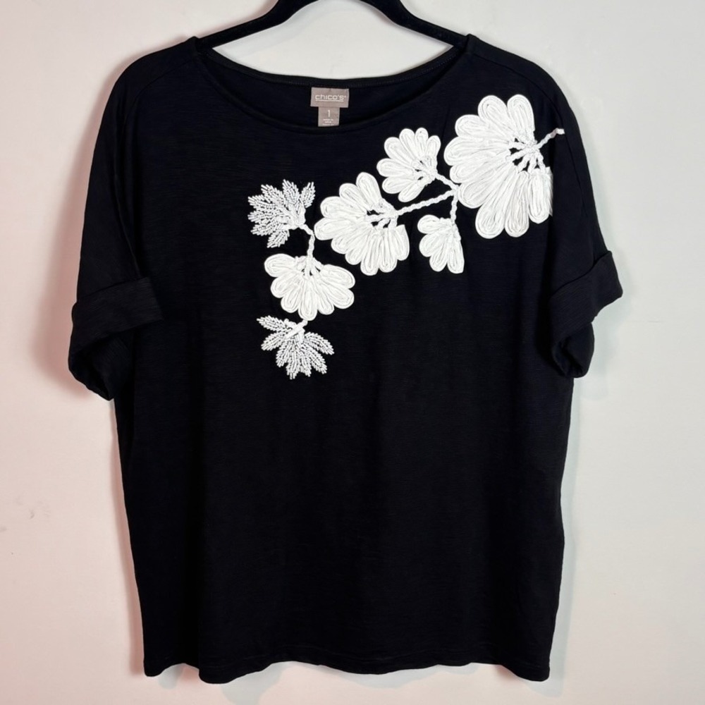 NWT Chico's Black Dolman Sleeve Boat Neck Floral Embroidered Knit Blouse 1/MED